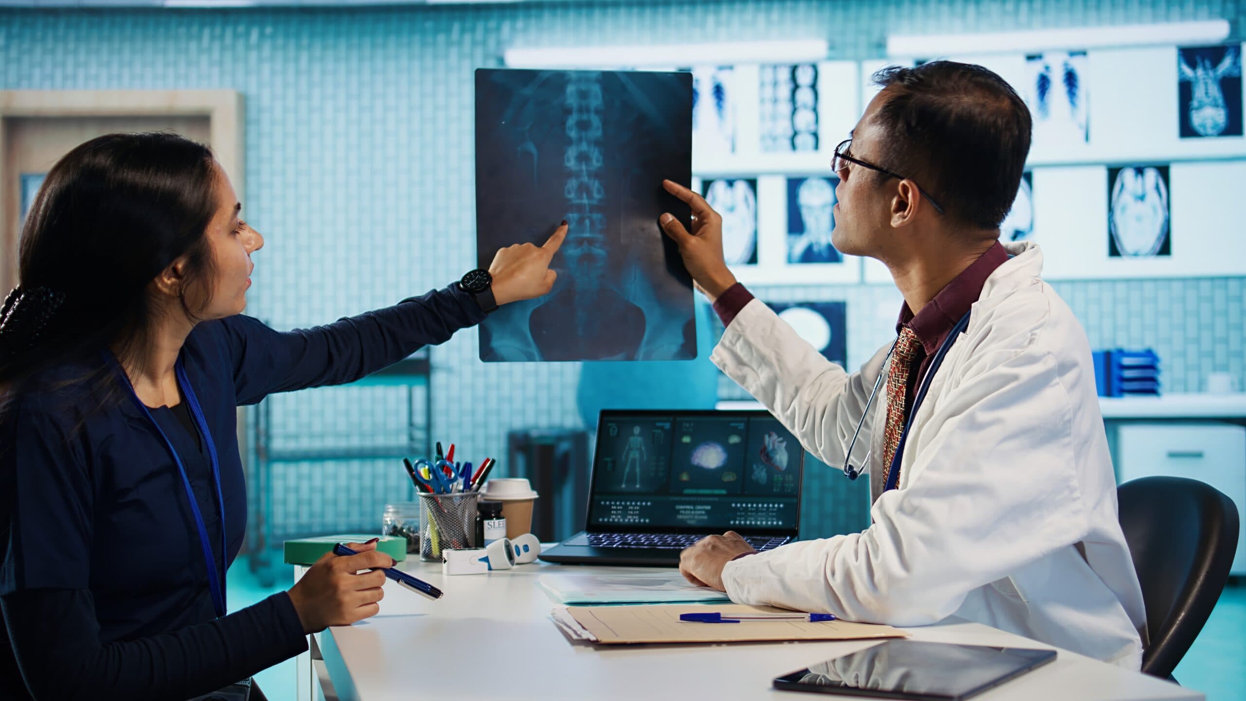 Top Spine Surgeons in Chamrajpet, Bangalore – Advanced Spine Care & Pain Relief